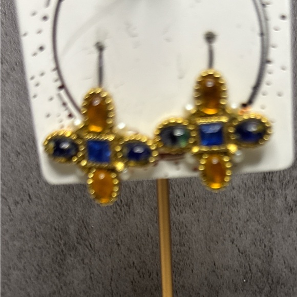 Vintage earrings - Picture 1 of 2